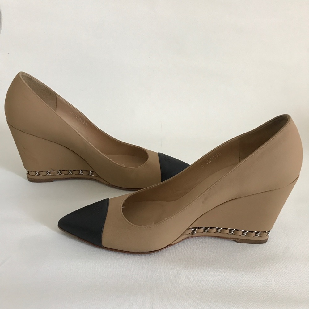 Chanel leather heels